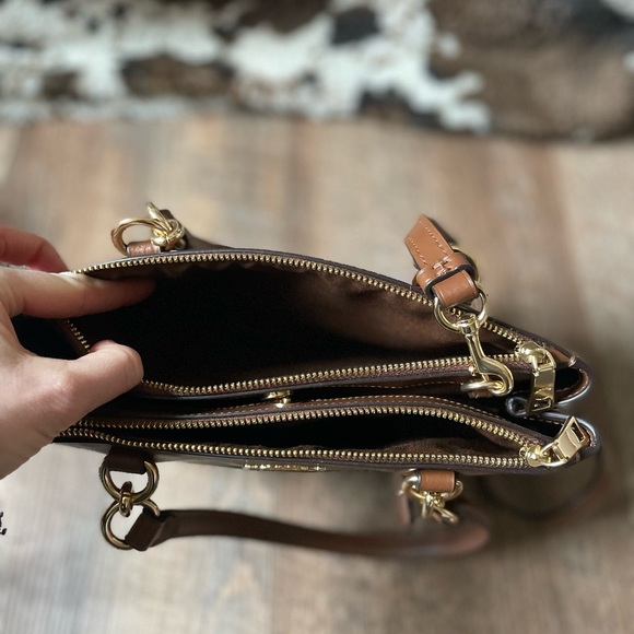 Coach Brooke Crossbody Caryall Purse - Picture 6 of 9